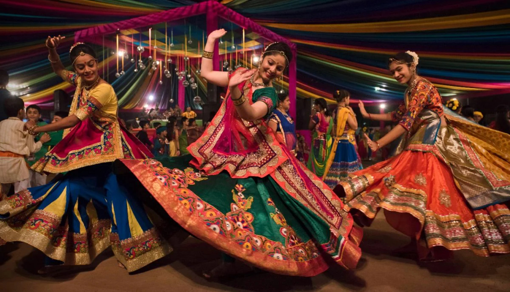 Best Garba makeup ideas for beautiful Navratri nights
